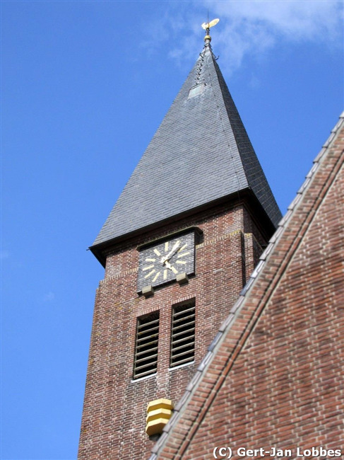 Kerkgebouw met toren.
              <br/>
              Gert-Jan Lobbes, 2017